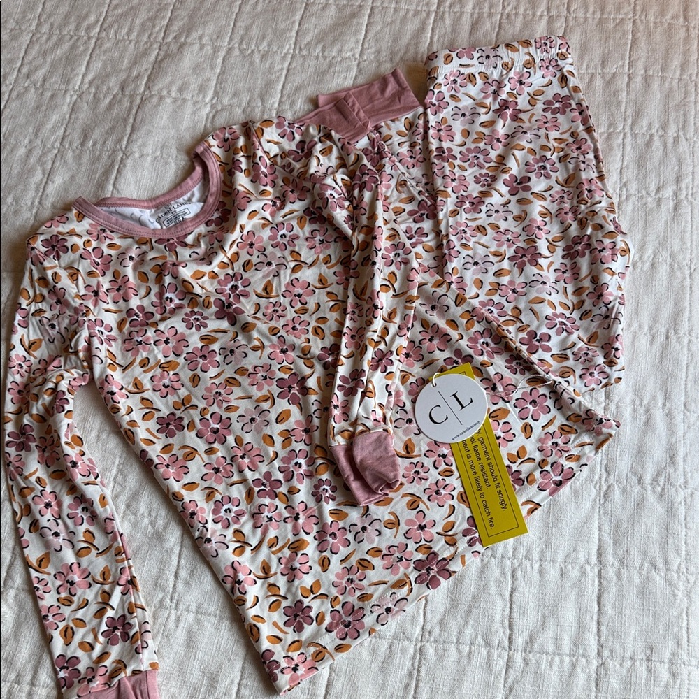 Caden Lane Floral Pajama Set size 9/10 brand new with tags